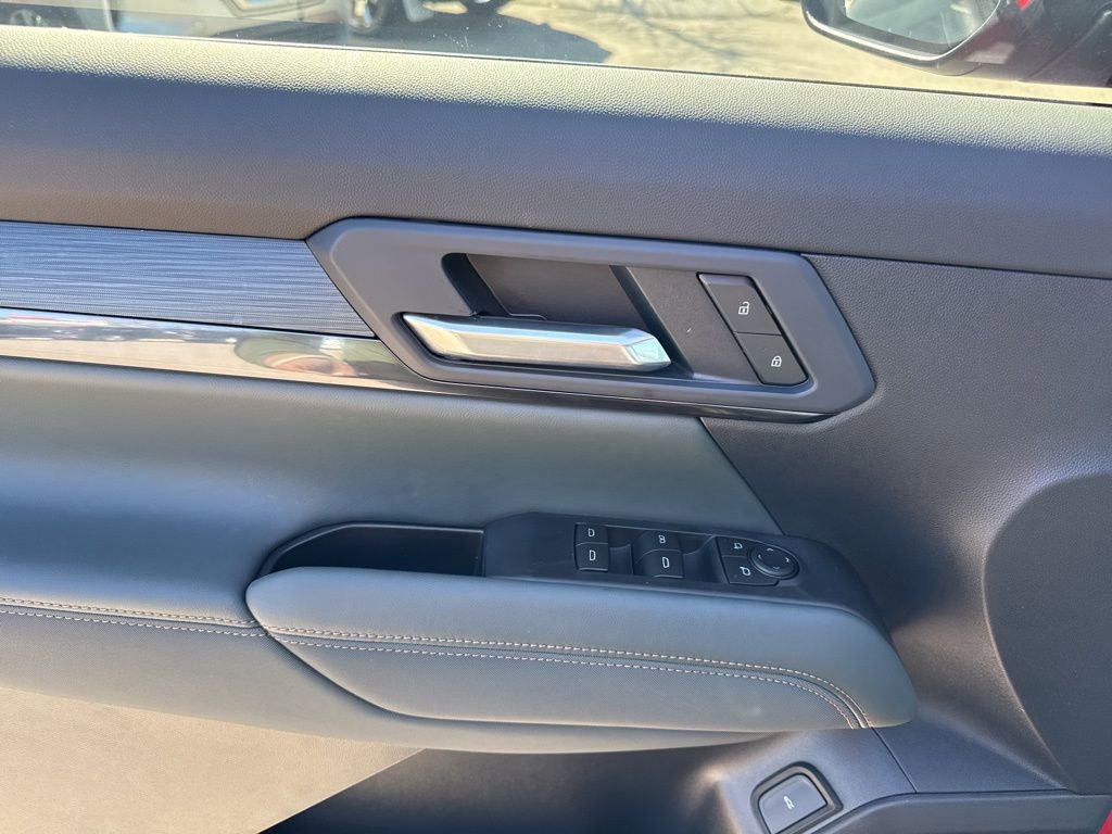 New 2026 GMC Terrain AT4 image 13