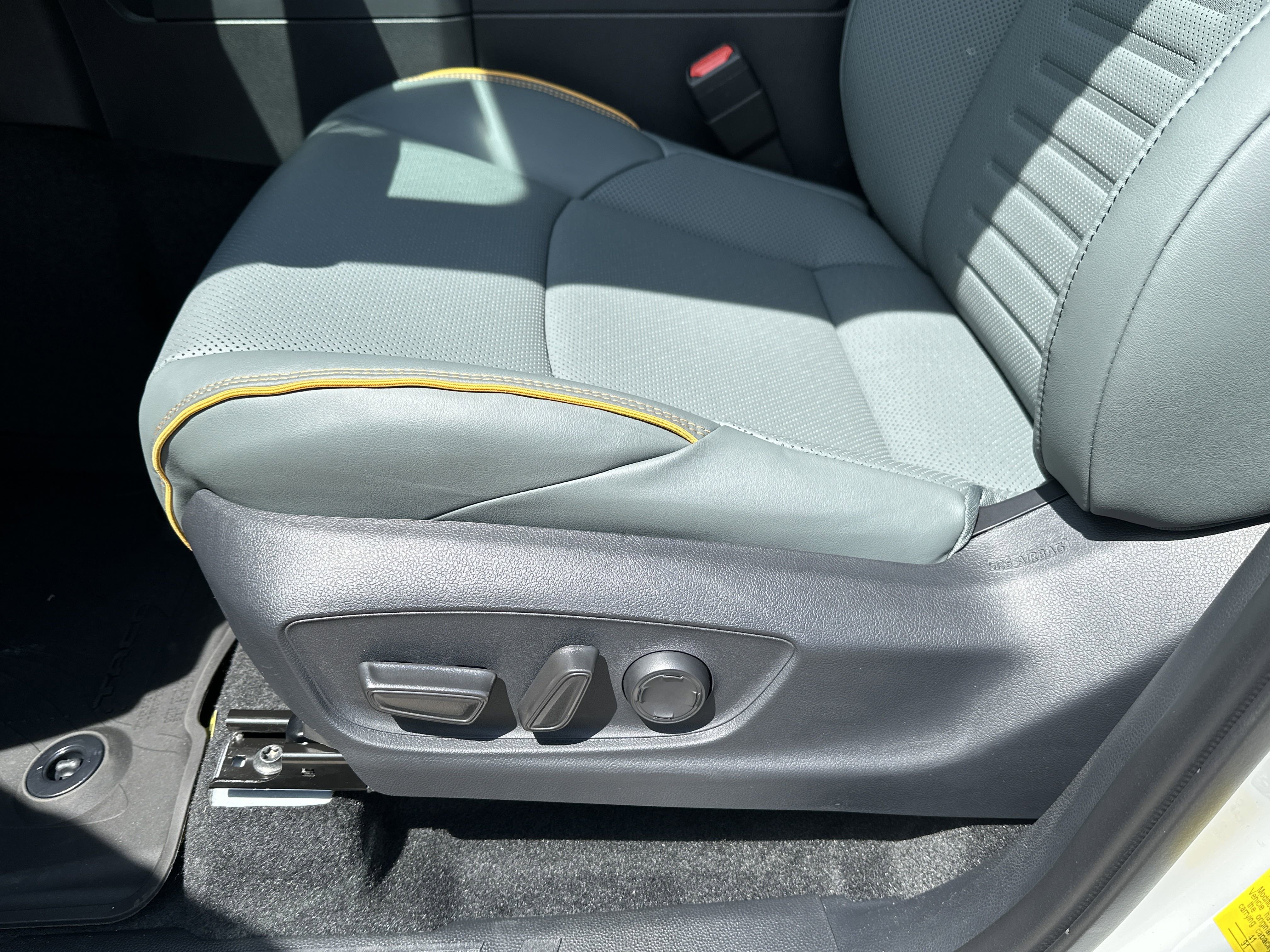 New 2025 Toyota Tacoma 4x4 Double Cab Hybrid image 12