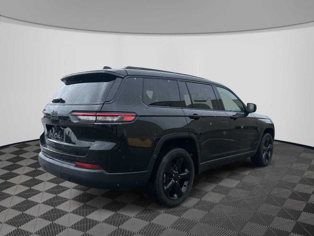 Certified 2023 Jeep Grand Cherokee L Laredo AWD/4WD image 5