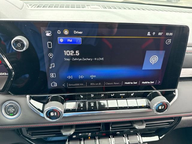 Used 2024 Chevrolet Colorado Z71 w/ Z71 Convenience Package 2 image 16