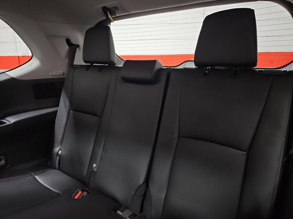 New 2026 Toyota Grand Highlander AWD Hybrid image 25
