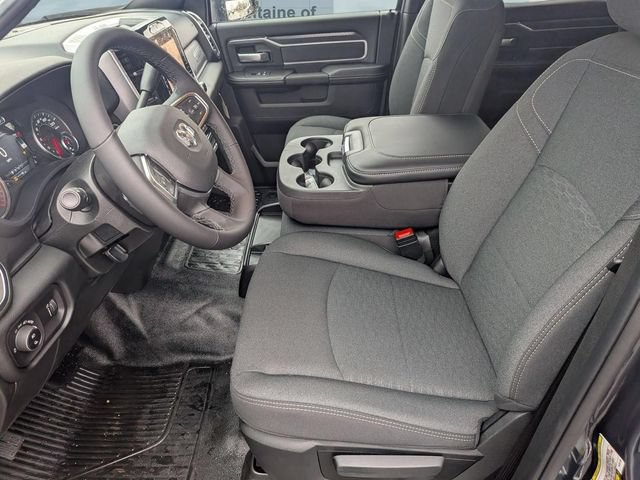 New 2026 RAM 5500 4x4 Crew Cab image 12