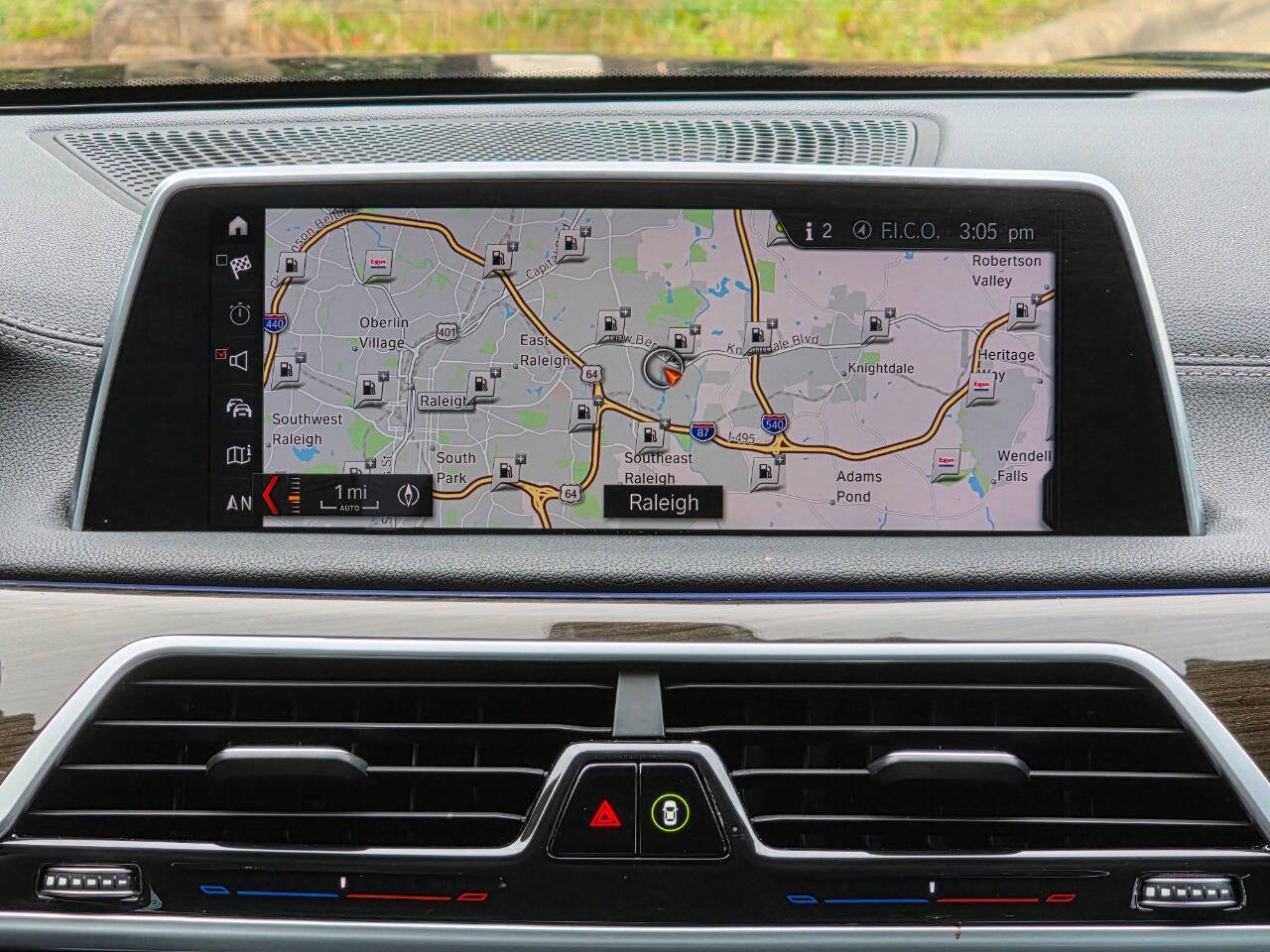 Used 2019 BMW 740i xDrive AWD/4WD image 23