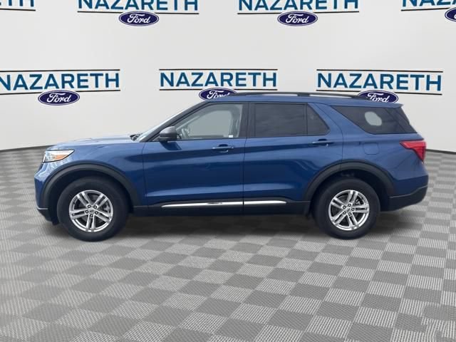 Used 2023 Ford Explorer XLT w/ Equipment Group 202A image 4