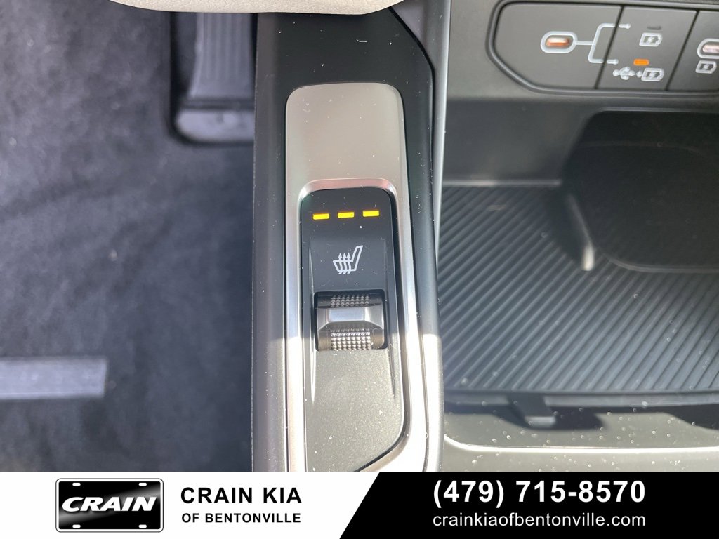 New 2025 Kia Sorento S image 21