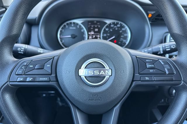 Certified 2025 Nissan Kicks Play S FWD image 17