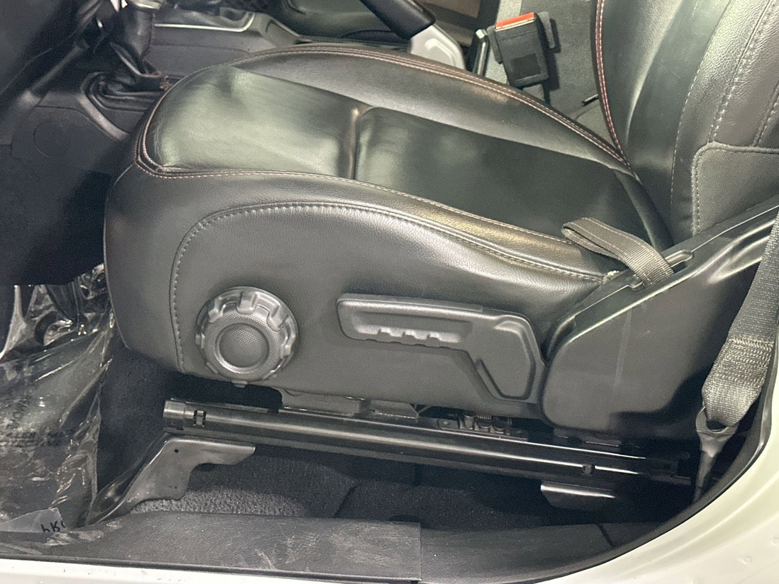 Used 2021 Jeep Gladiator Rubicon image 14