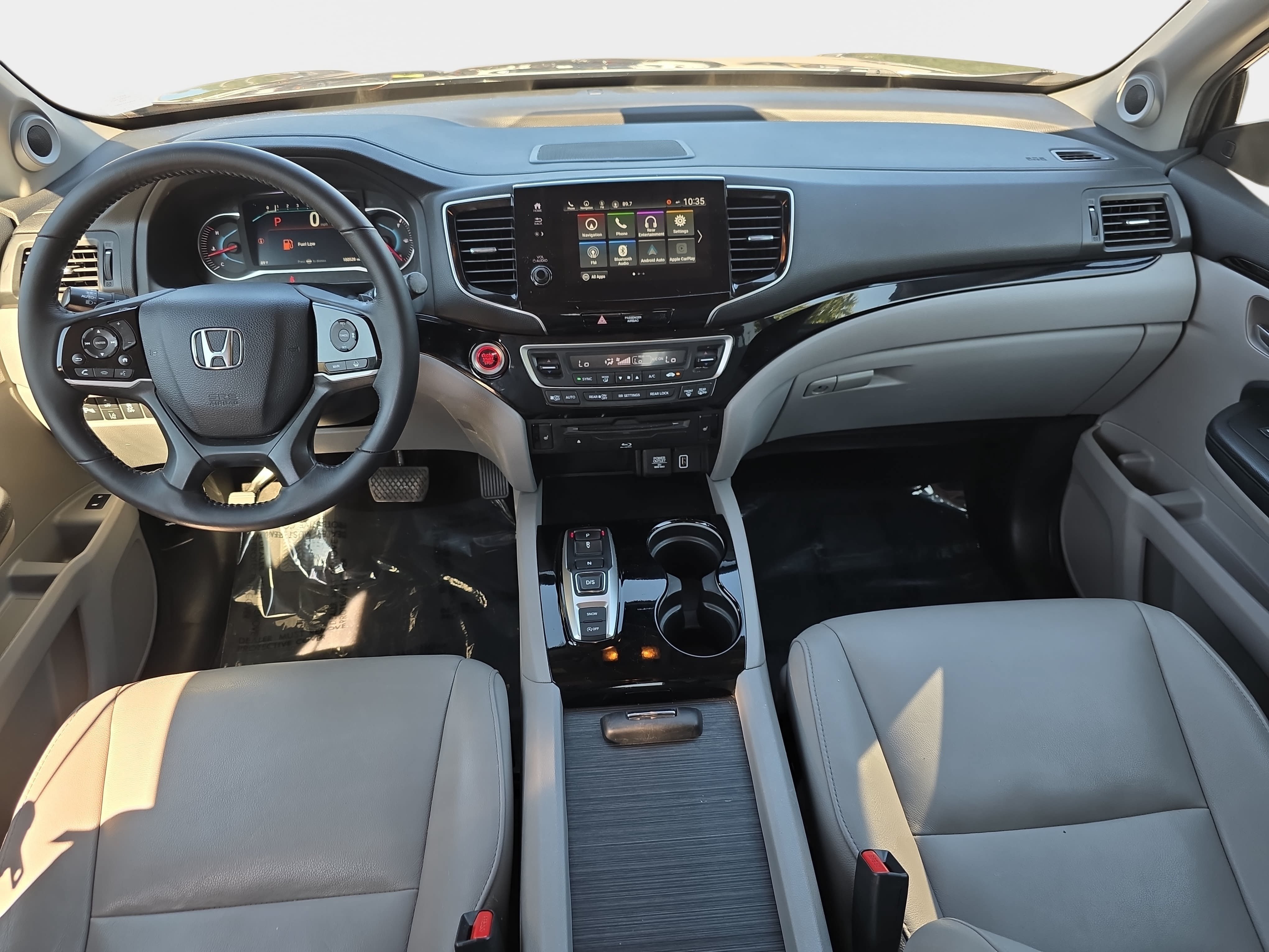 Used 2019 Honda Pilot Touring image 9