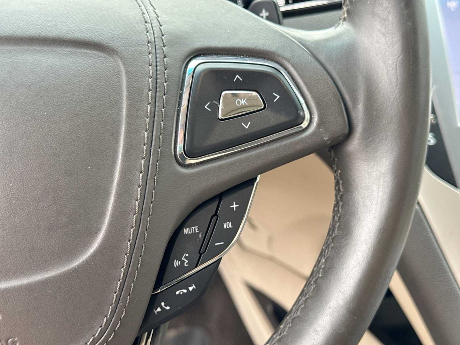 Used 2020 Lincoln MKZ Reserve w/ Elements Package AWD/4WD image 25