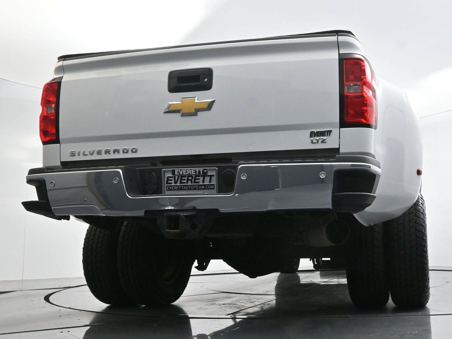 Used 2018 Chevrolet Silverado 3500 LTZ w/ Duramax Plus Package AWD/4WD image 46