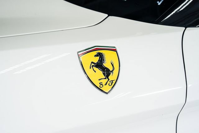 Used 2016 Ferrari California T RWD image 61