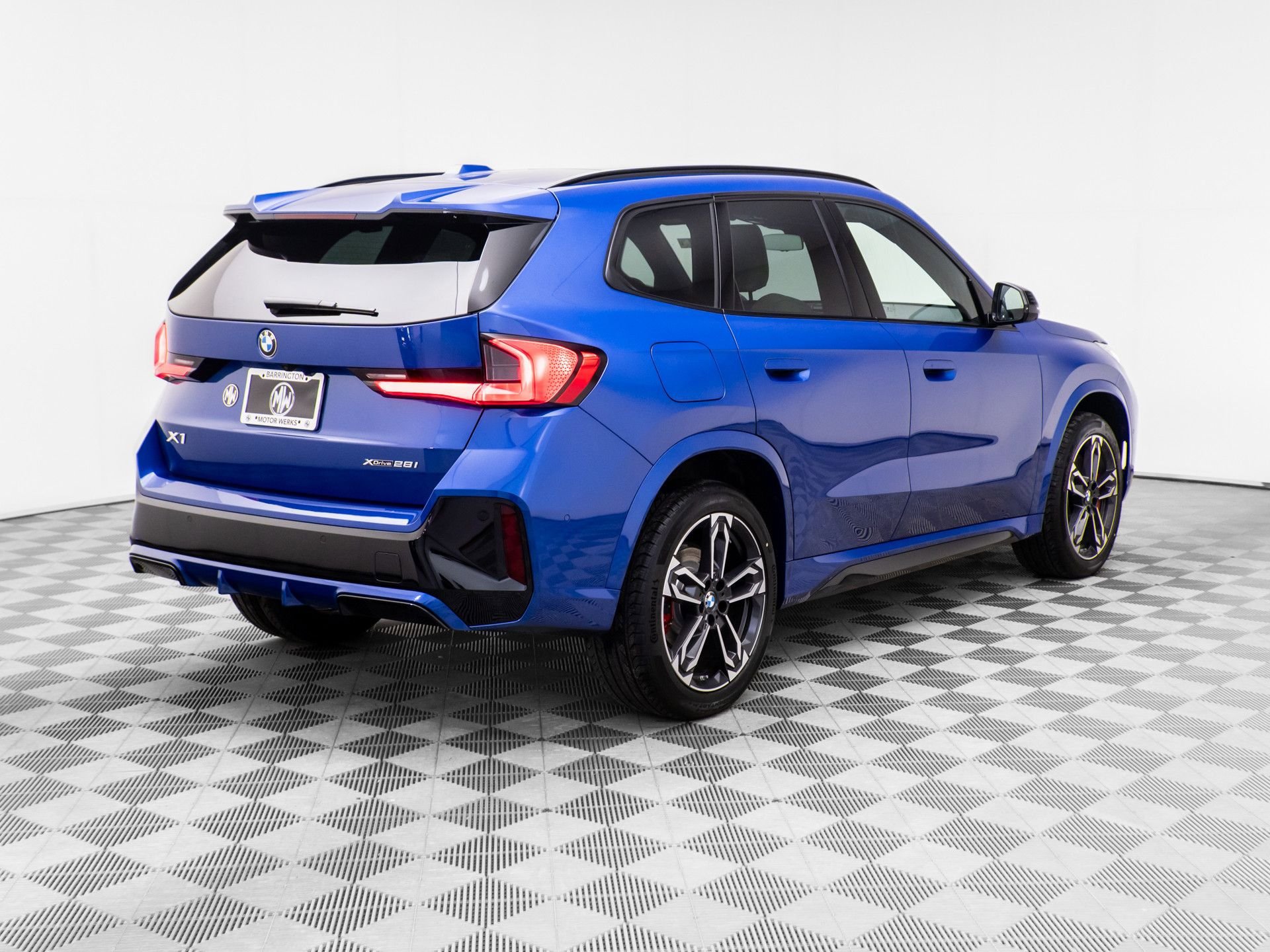 New 2026 BMW X1 xDrive28i w/ Technology Package AWD/4WD image 6