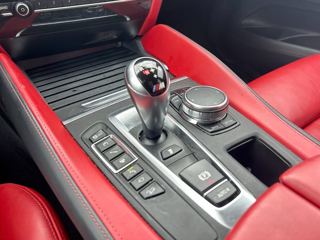 Used 2018 BMW X6 M w/ Executive Package AWD/4WD image 3