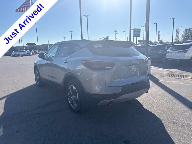 Used 2025 Chevrolet Blazer LT AWD/4WD image 6