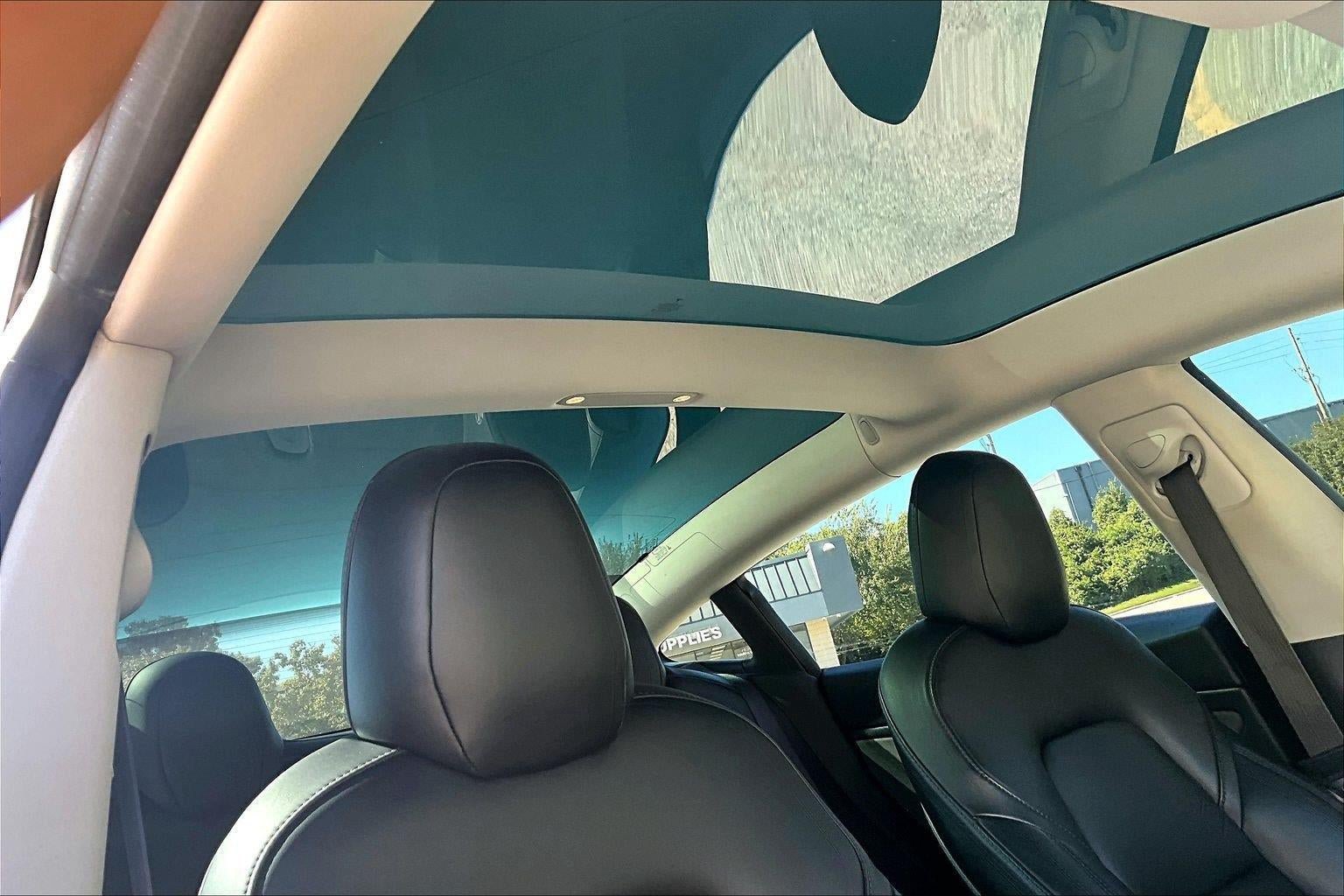 Used 2018 Tesla Model 3 Long Range AWD/4WD image 25