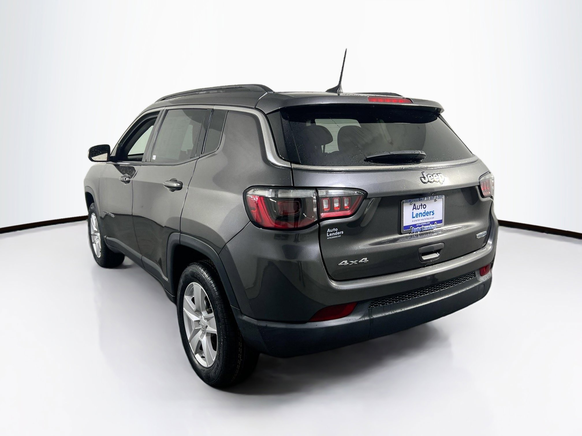 Used 2022 Jeep Compass Latitude image 7