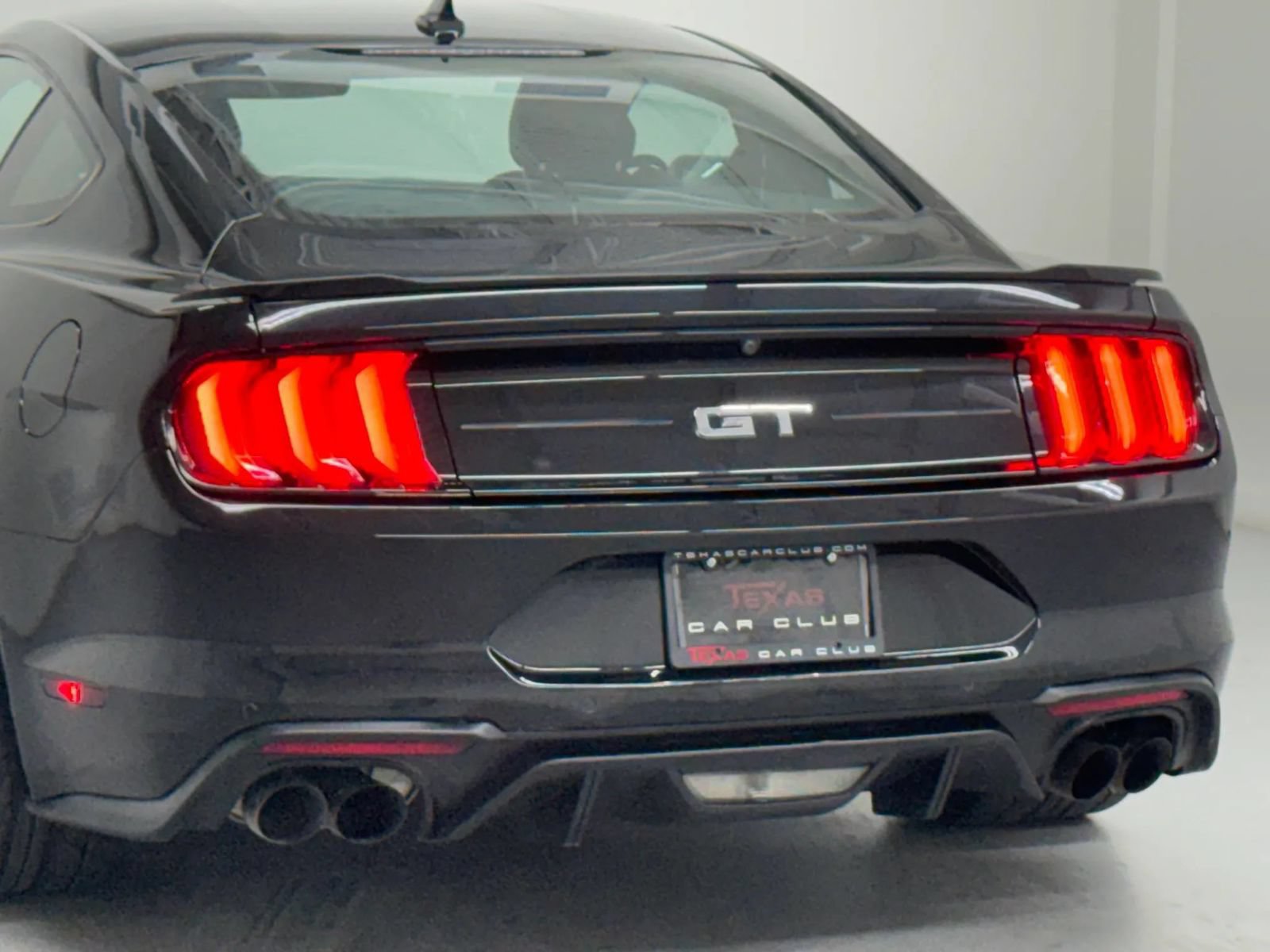Used 2021 Ford Mustang GT Premium w/ Ford Safe & Smart Package RWD image 32