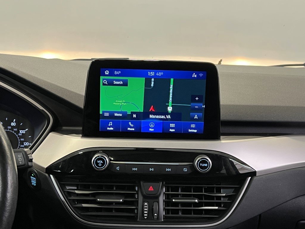 Used 2020 Ford Escape SEL image 18