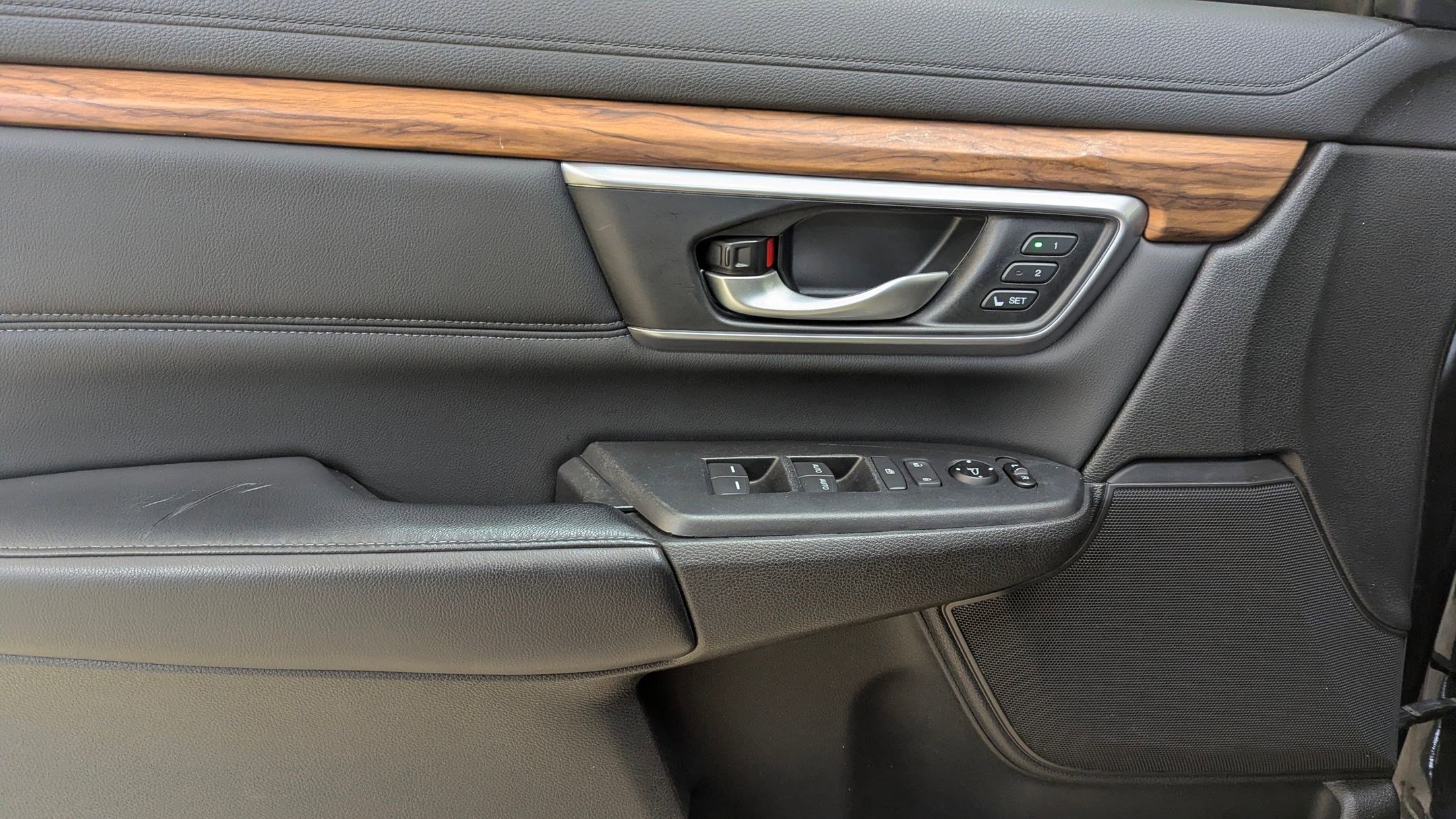 Used 2017 Honda CR-V EX-L image 13