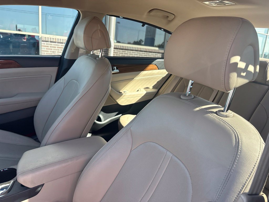 Used 2015 Hyundai Sonata Limited FWD image 11