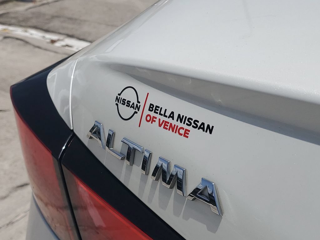 Used 2019 Nissan Altima 2.5 SR w/ SR Premium Package FWD image 16
