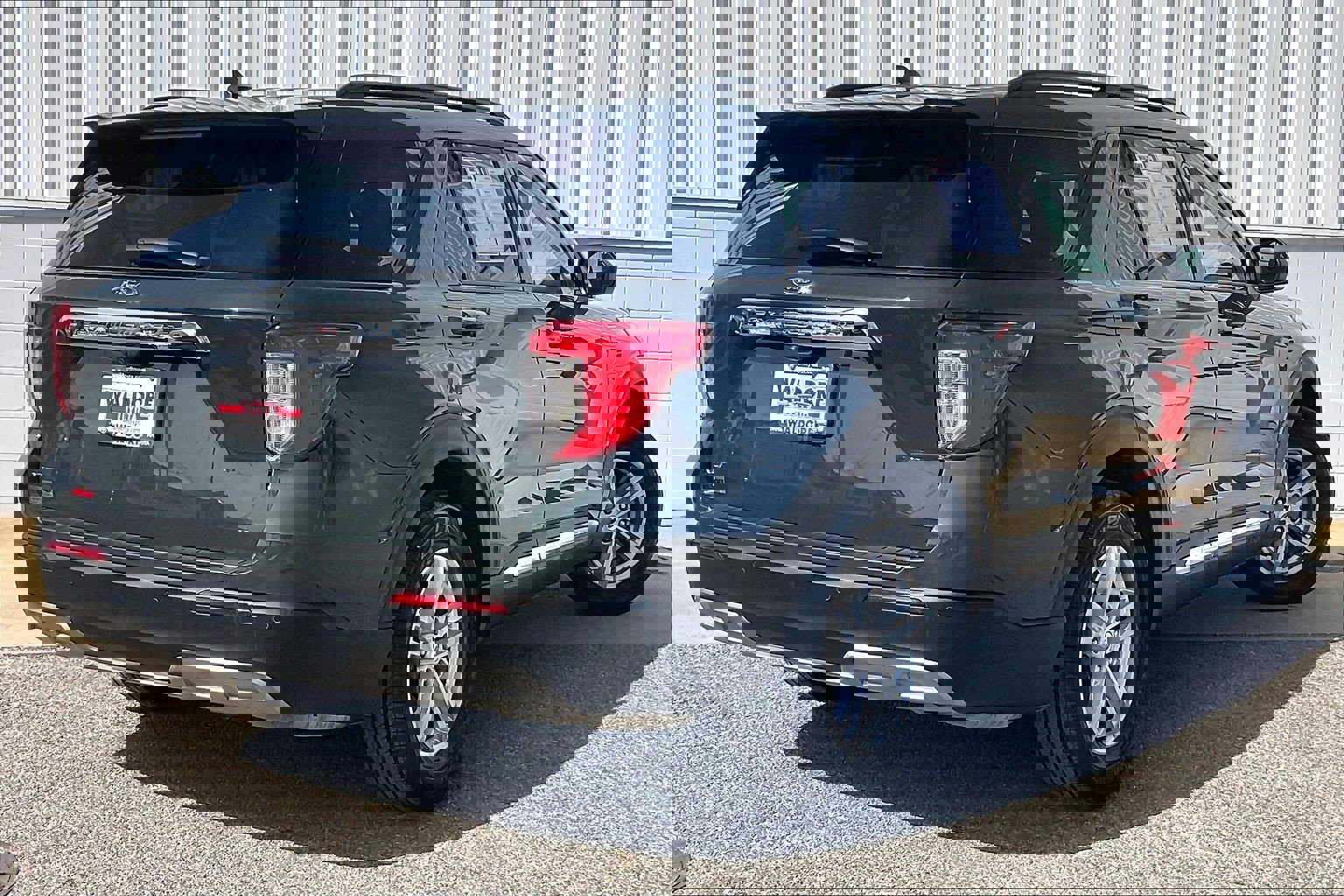 Used 2024 Ford Explorer XLT w/ Equipment Group 202A image 17