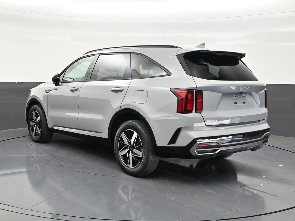 Used 2023 Kia Sorento EX w/ Panoramic Sunroof Package FWD image 3
