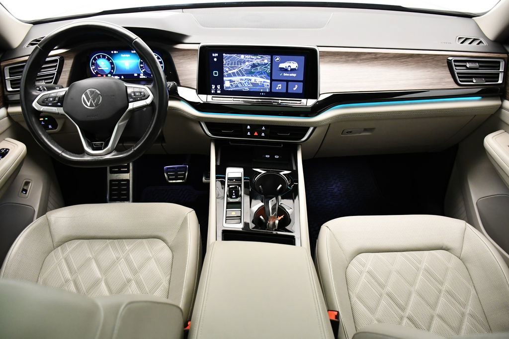 Used 2024 Volkswagen Atlas SEL Premium R-Line image 31