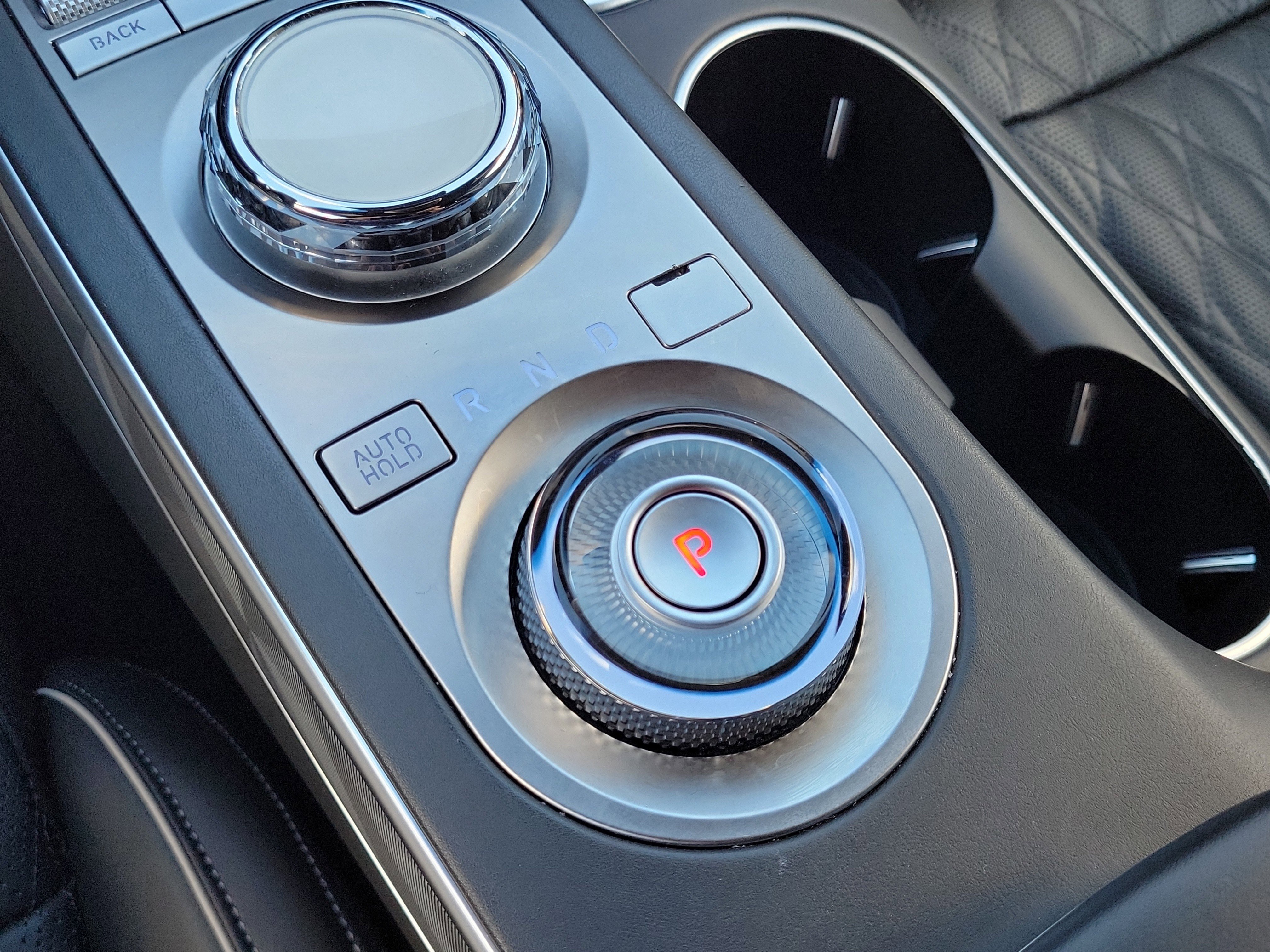 Used 2025 Genesis GV70 3.5T Sport w/ Sport Advanced Package image 21