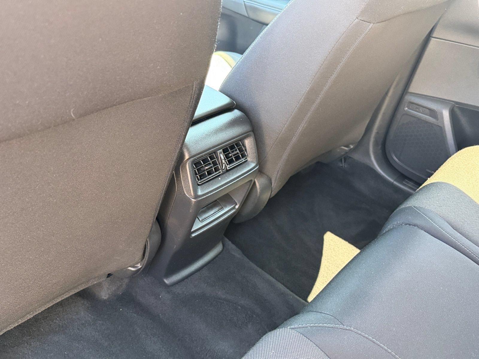 Used 2025 Honda CR-V LX image 14