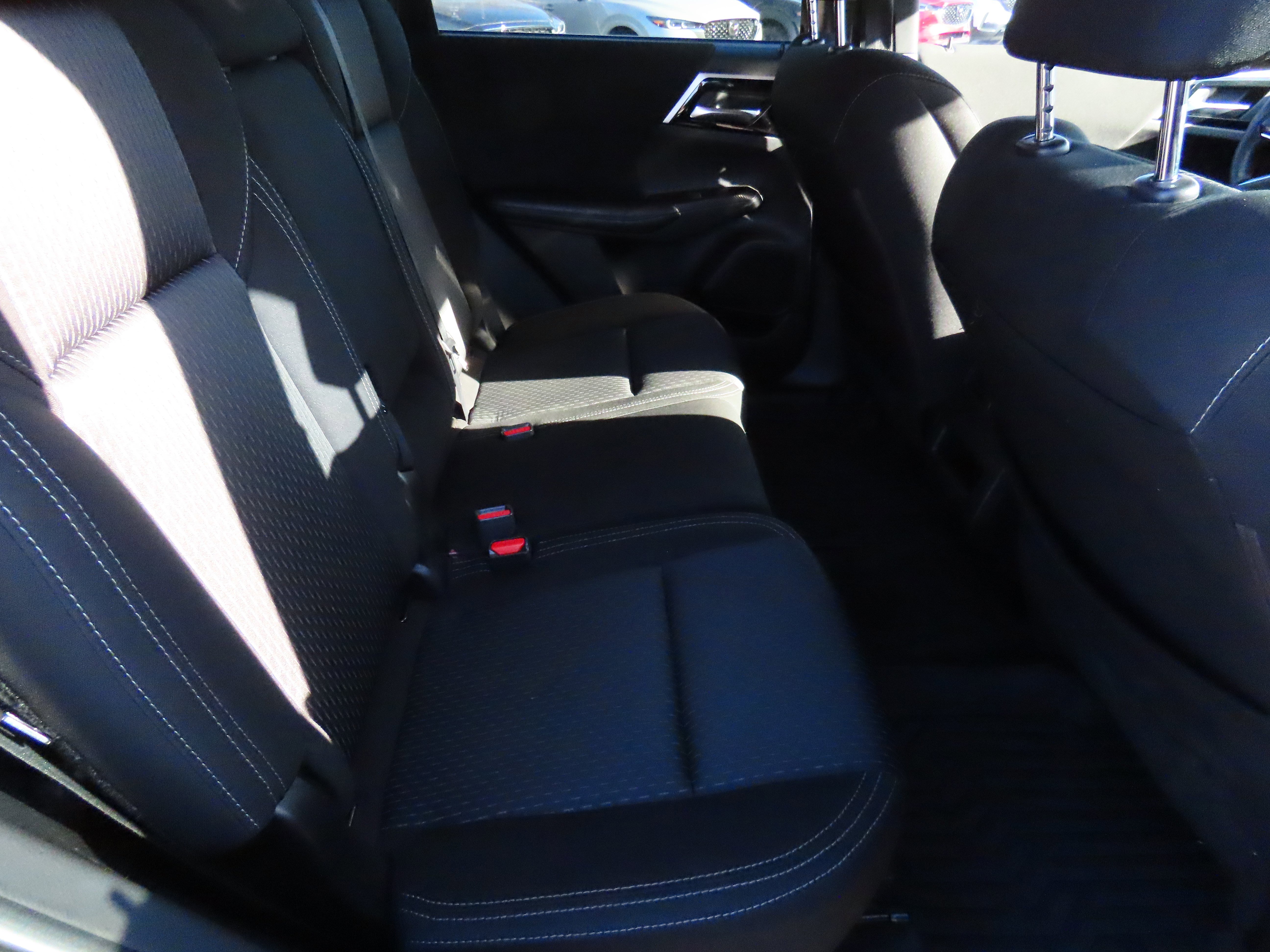 Used 2022 Mitsubishi Outlander ES image 13