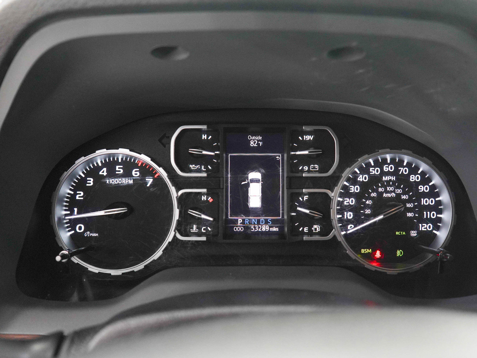 Used 2021 Toyota Tundra Limited w/ Limited Premium Package AWD/4WD image 28