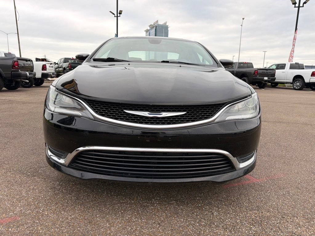 Used 2016 Chrysler 200 Limited w/ Anniversary Edition FWD image 9