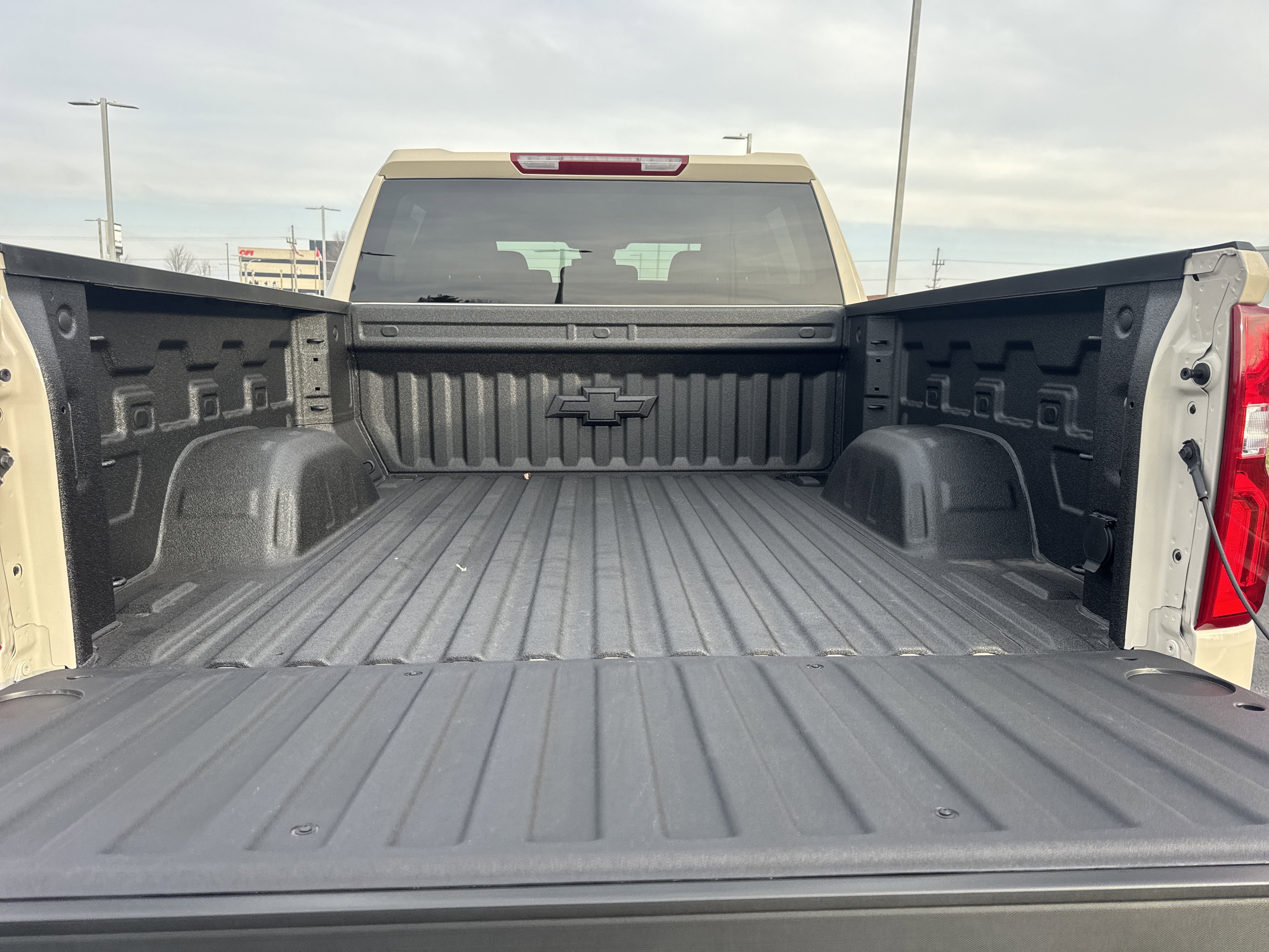 New 2026 Chevrolet Silverado 1500 RST w/ Z71 Off-Road Package image 8