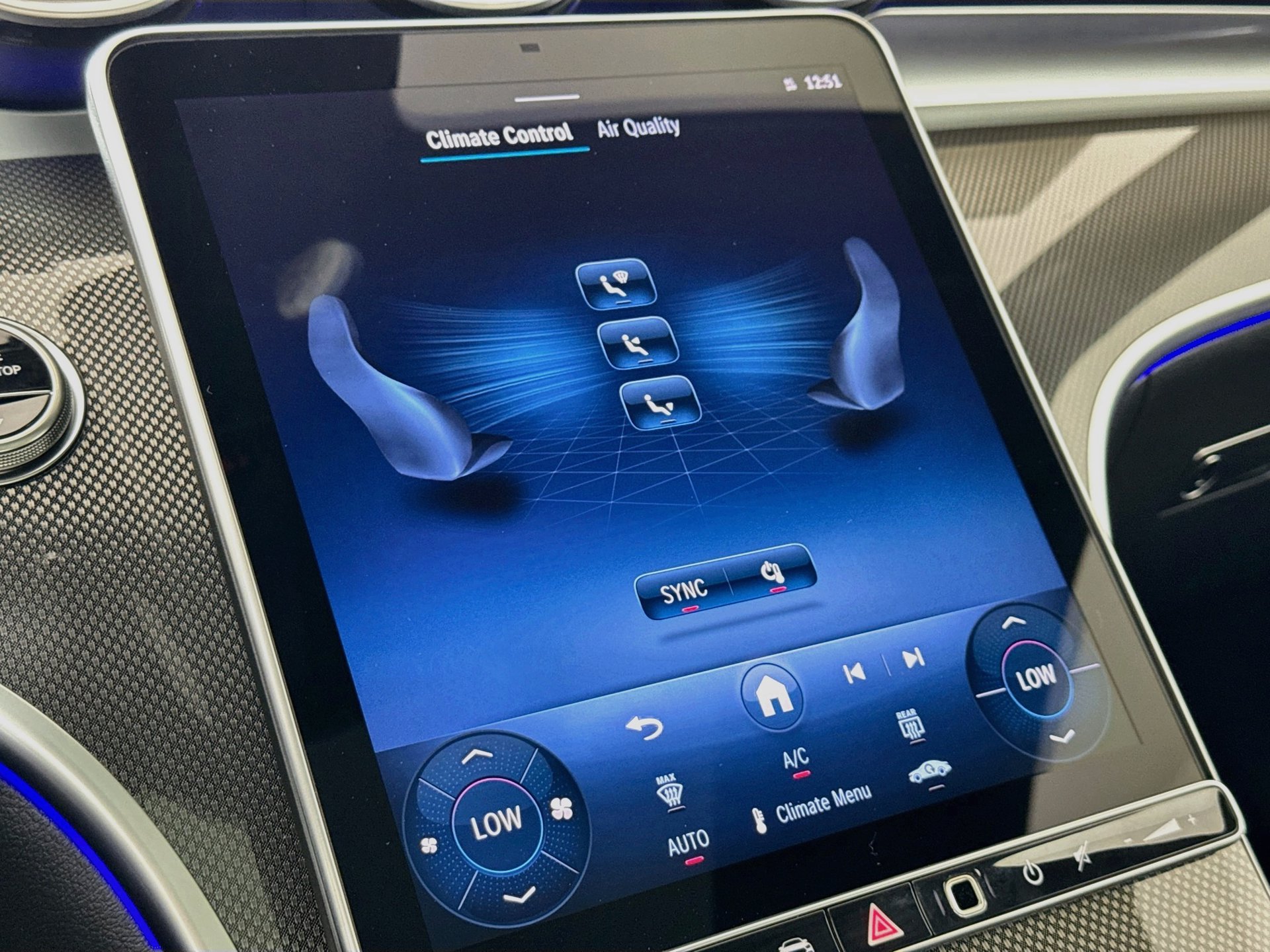 New 2027 Mercedes-Benz CLE 53 AMG 4MATIC Coupe image 17