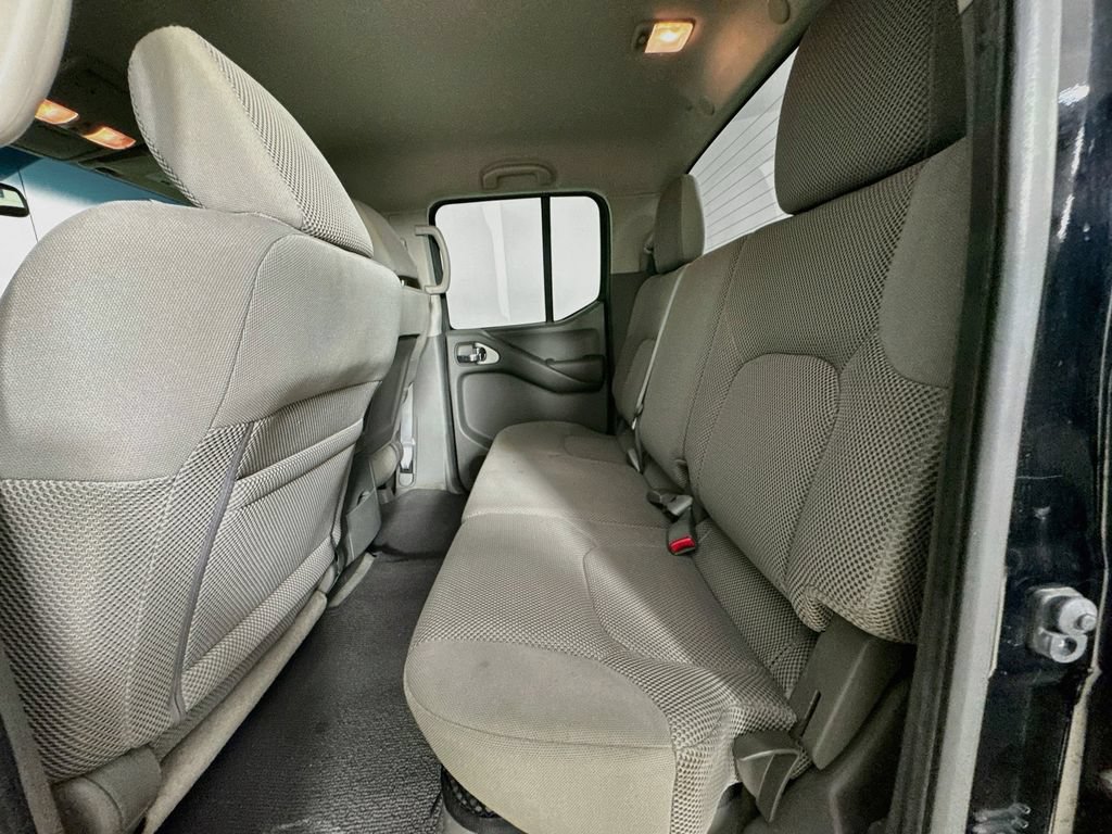 Used 2012 Nissan Frontier SV w/ SV Premium Utility Pkg RWD image 27