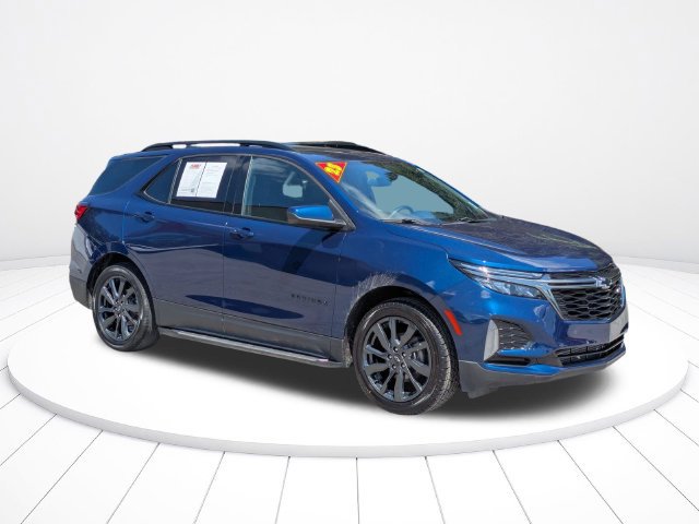 Used 2023 Chevrolet Equinox RS FWD image 2