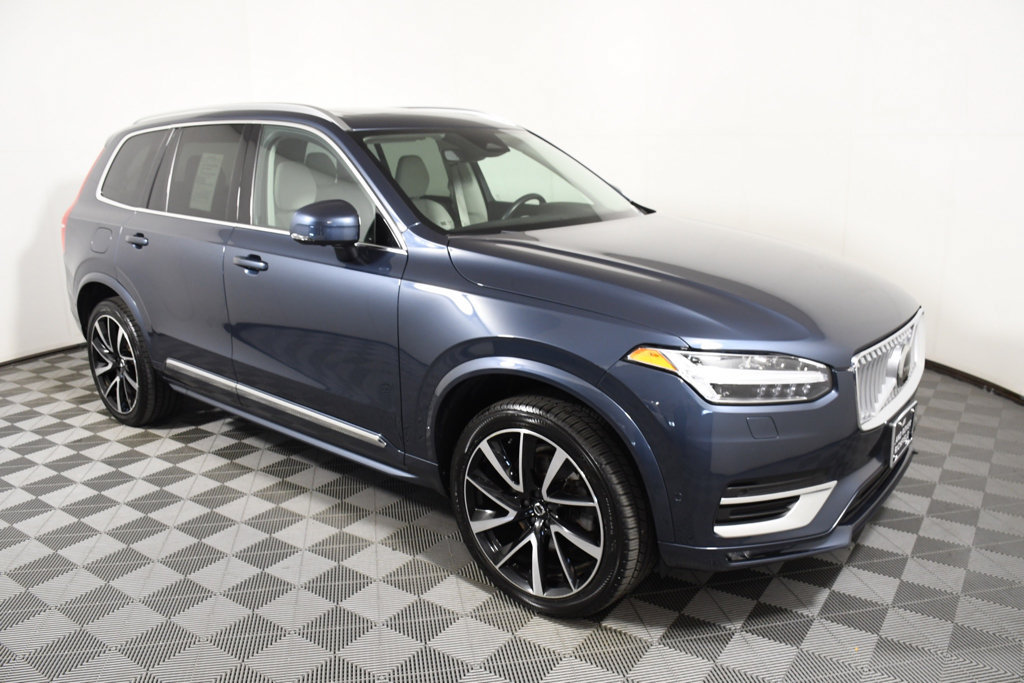 Used 2023 Volvo XC90 B5 Plus w/ Protection Package AWD/4WD image 8