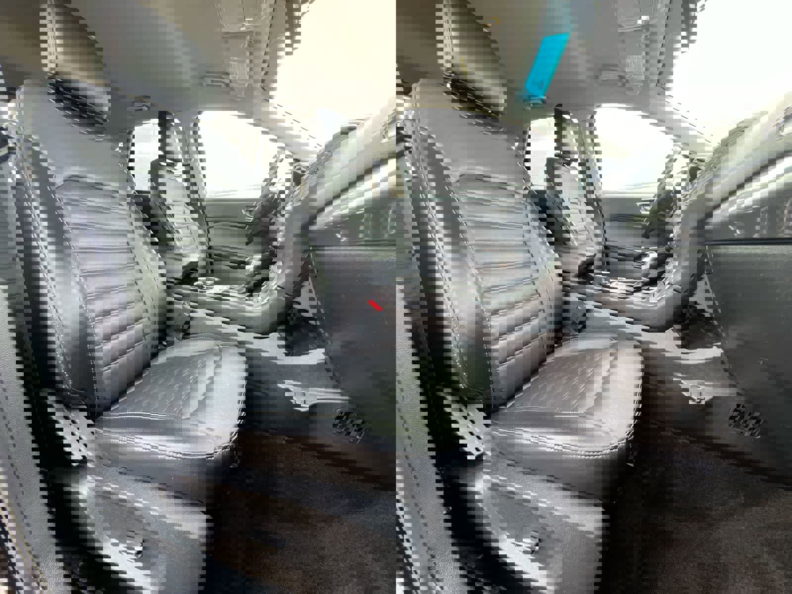 Used 2017 Ford Edge SEL w/ Equipment Group 201A AWD/4WD image 21