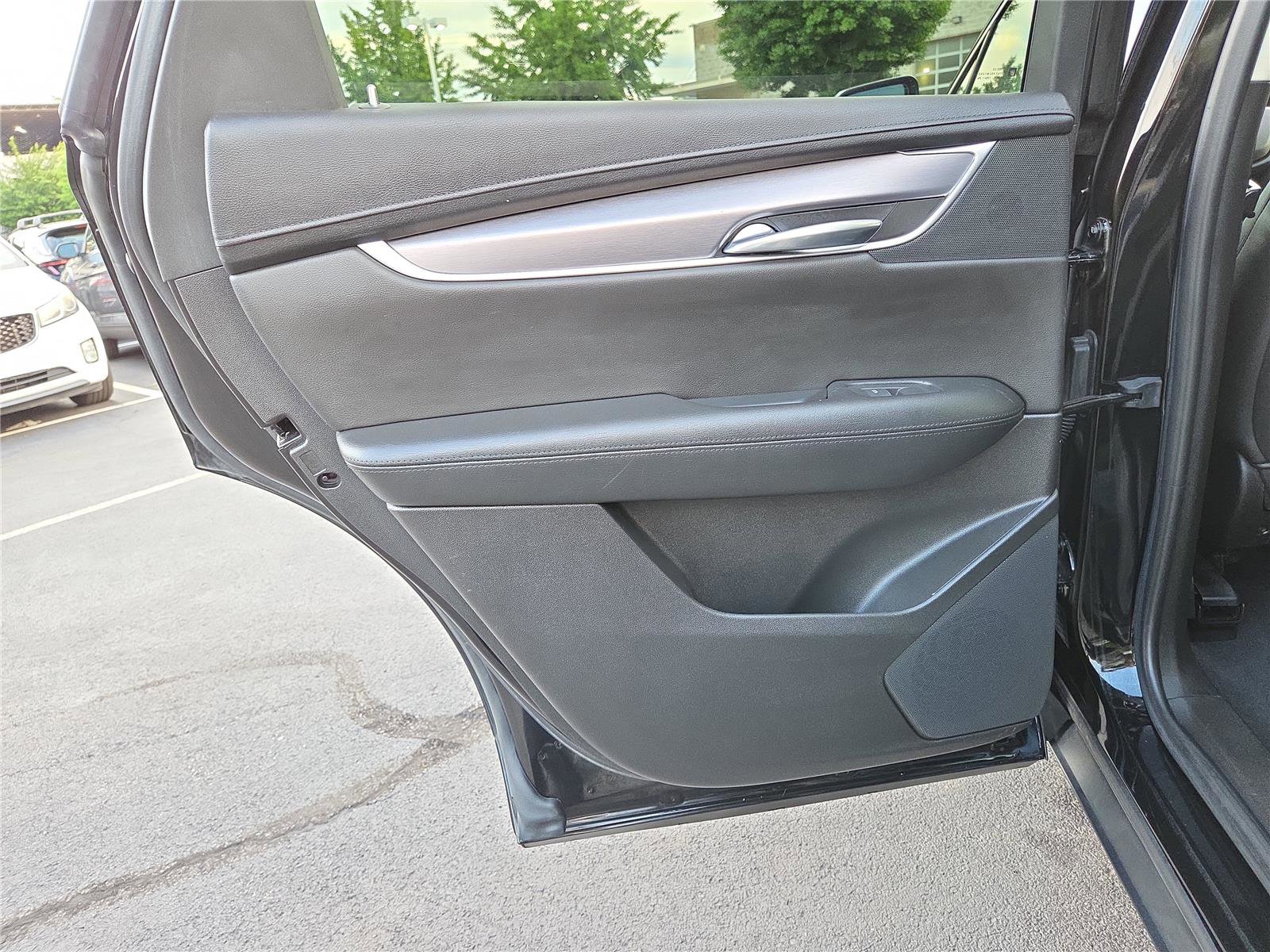 Used 2019 Cadillac XT5 Luxury AWD/4WD image 24