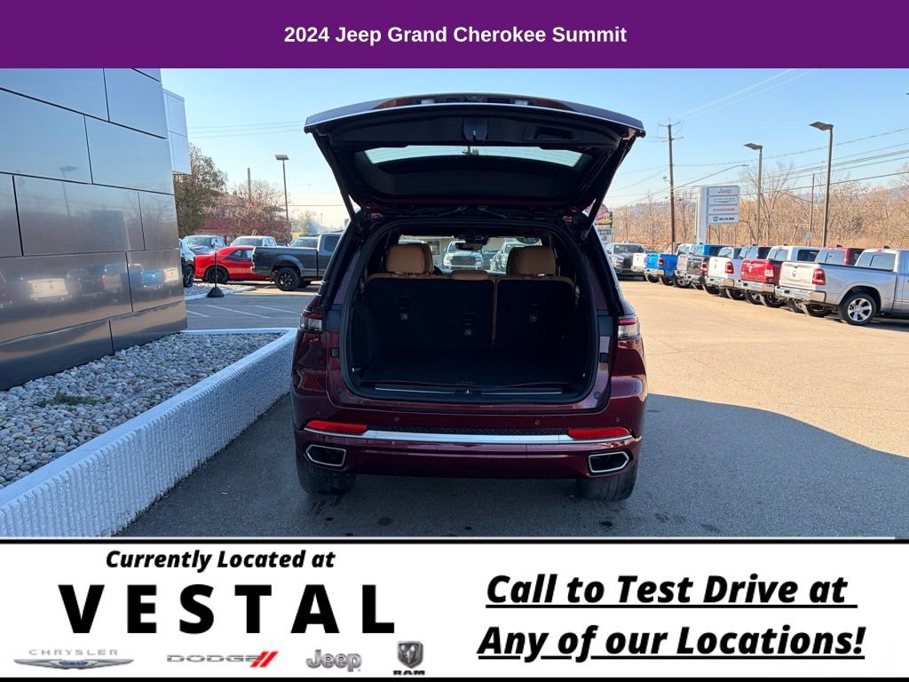 Used 2024 Jeep Grand Cherokee Summit image 10