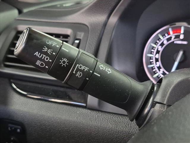 Used 2017 Honda Pilot Touring image 10