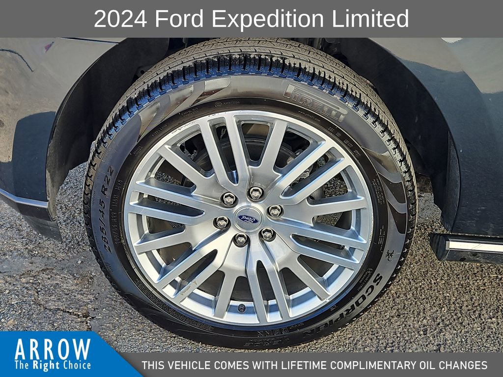 Used 2024 Ford Expedition Limited image 17