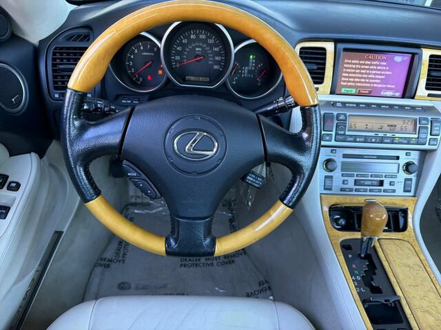 Used 2003 Lexus SC 430 Convertible RWD image 16