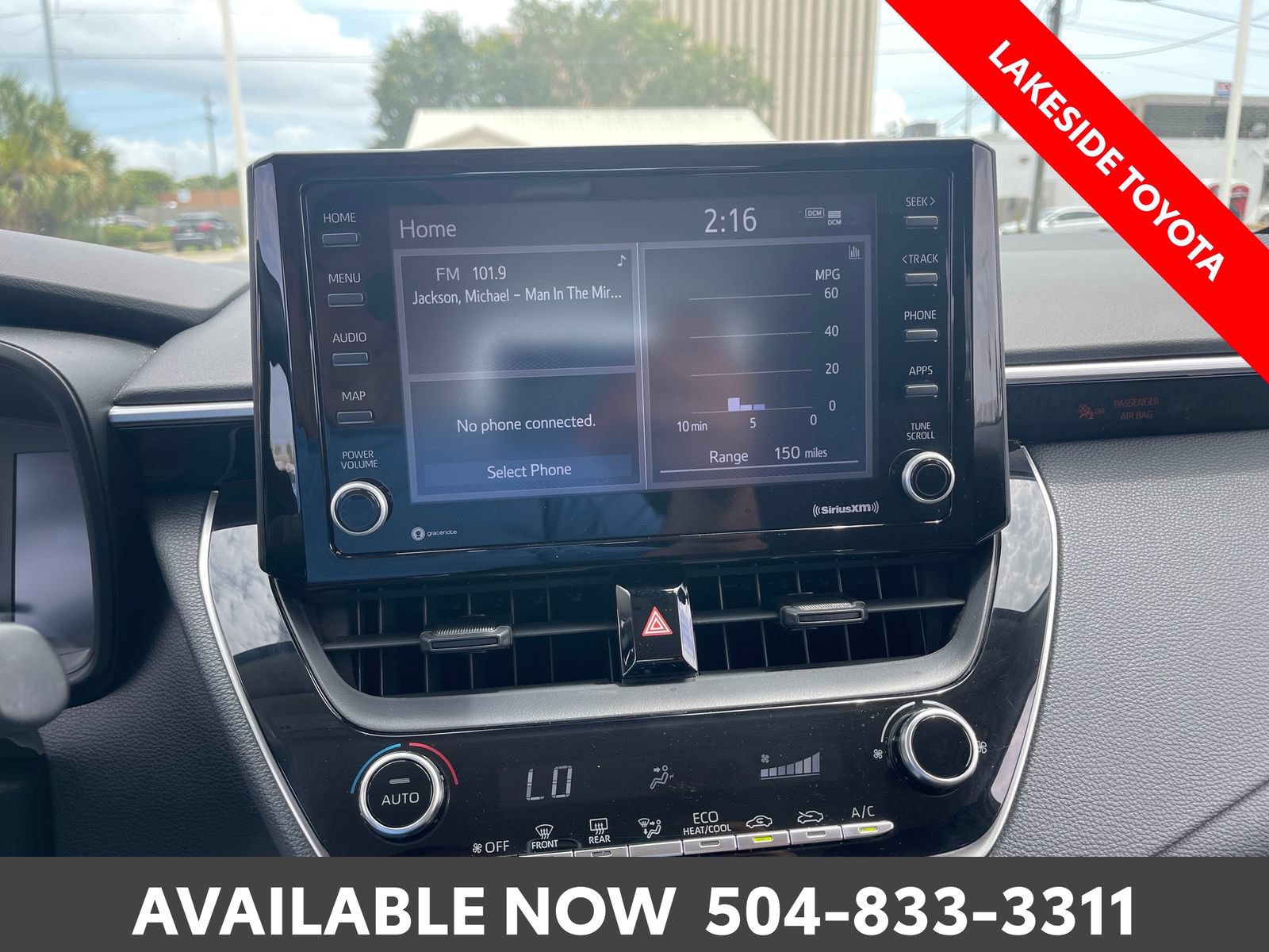 Certified 2022 Toyota Corolla LE FWD image 33