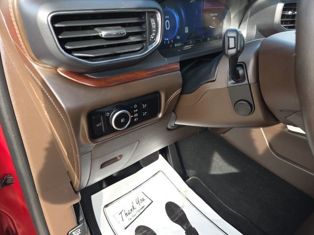 Certified 2024 Ford Explorer King Ranch w/ Technology Package AWD/4WD image 29