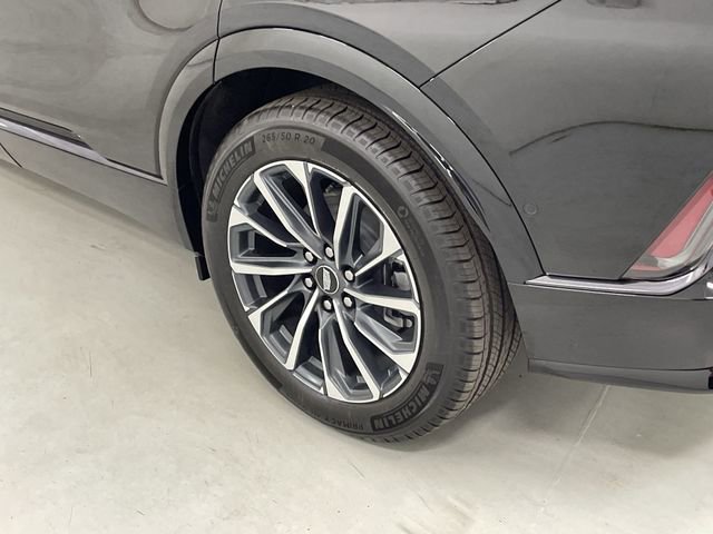 New 2025 Cadillac Lyriq Sport w/ LPO, Floor Liner Package image 17