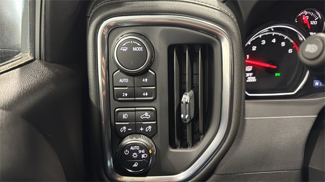 Used 2022 Chevrolet Silverado 1500 LTZ image 21