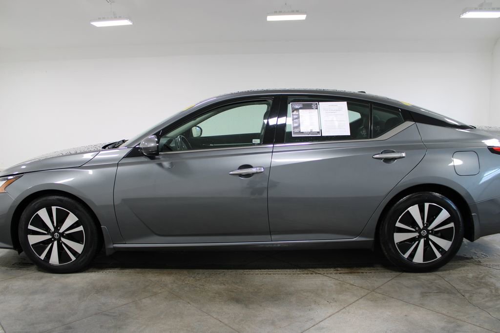 Used 2019 Nissan Altima 2.5 SV image 6