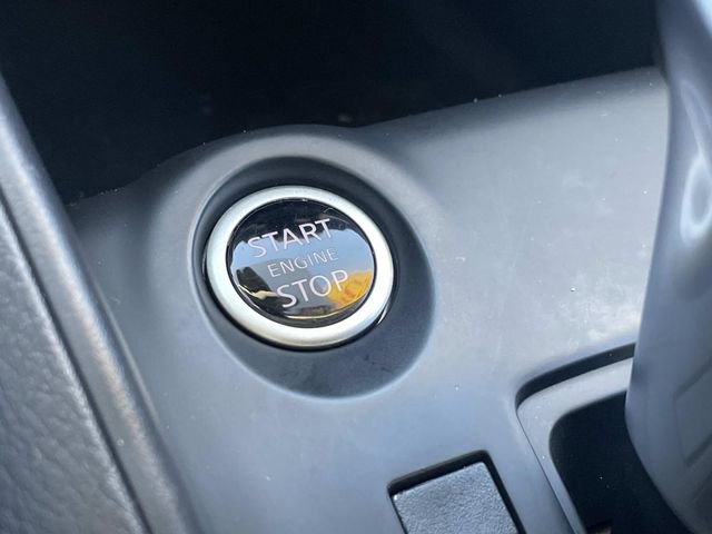 Certified 2025 Nissan Kicks Play S image 24